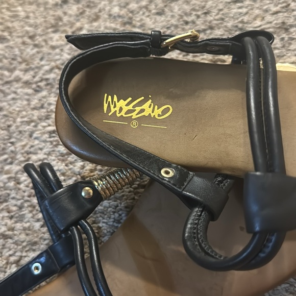 Mossimo - woman’s sandals size 9 - black & Gold - Picture 5 of 15